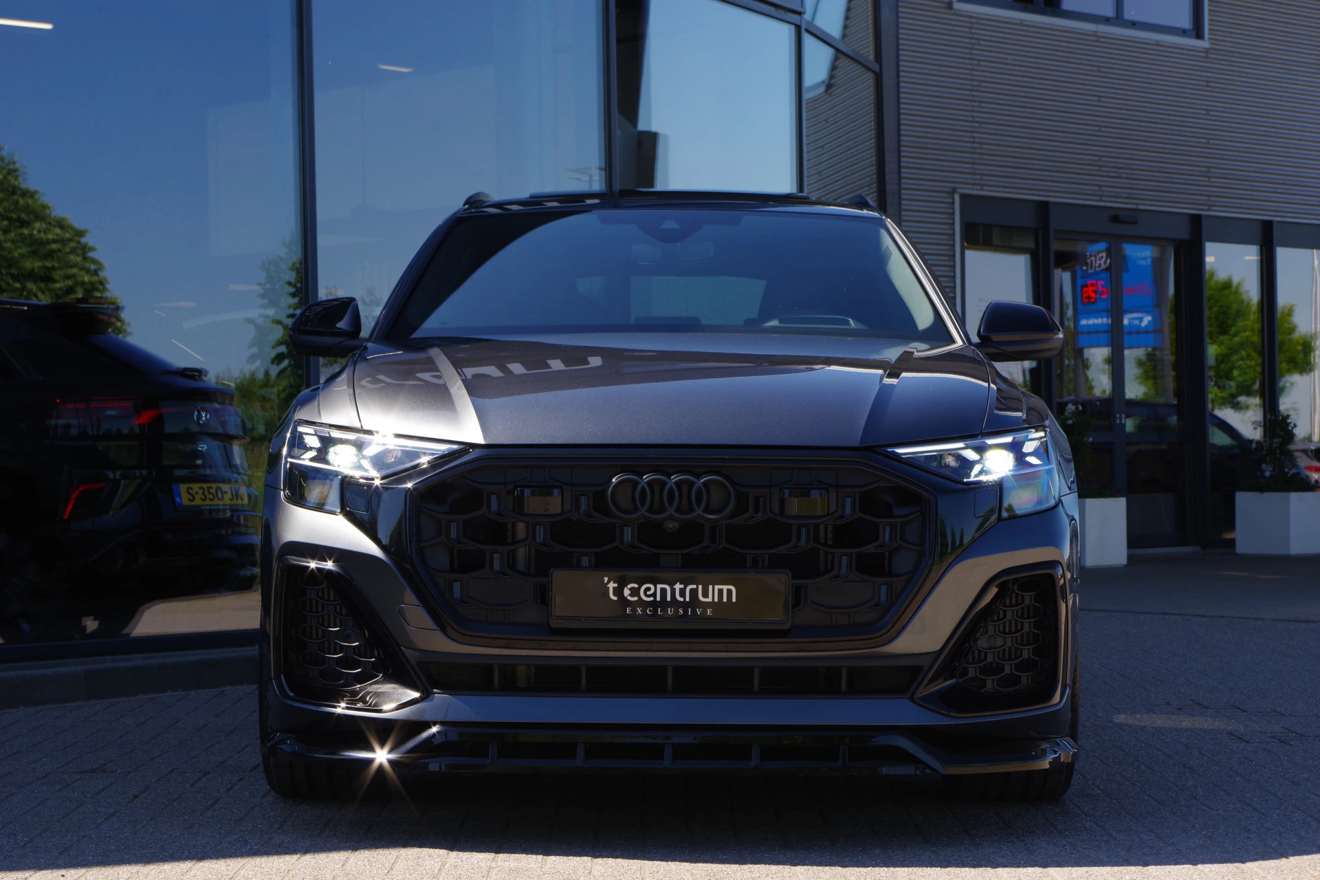 Hoofdafbeelding Audi Q8