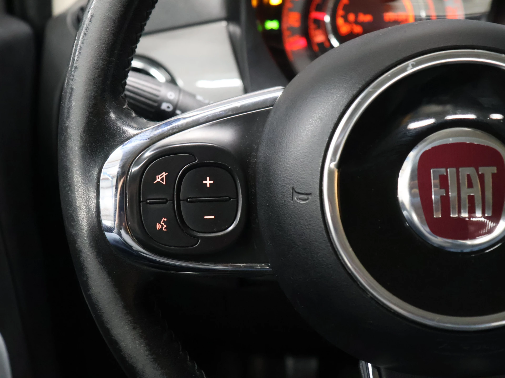 Hoofdafbeelding Fiat 500C