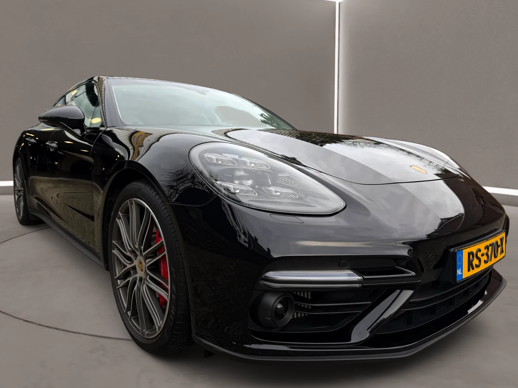Hoofdafbeelding Porsche Panamera