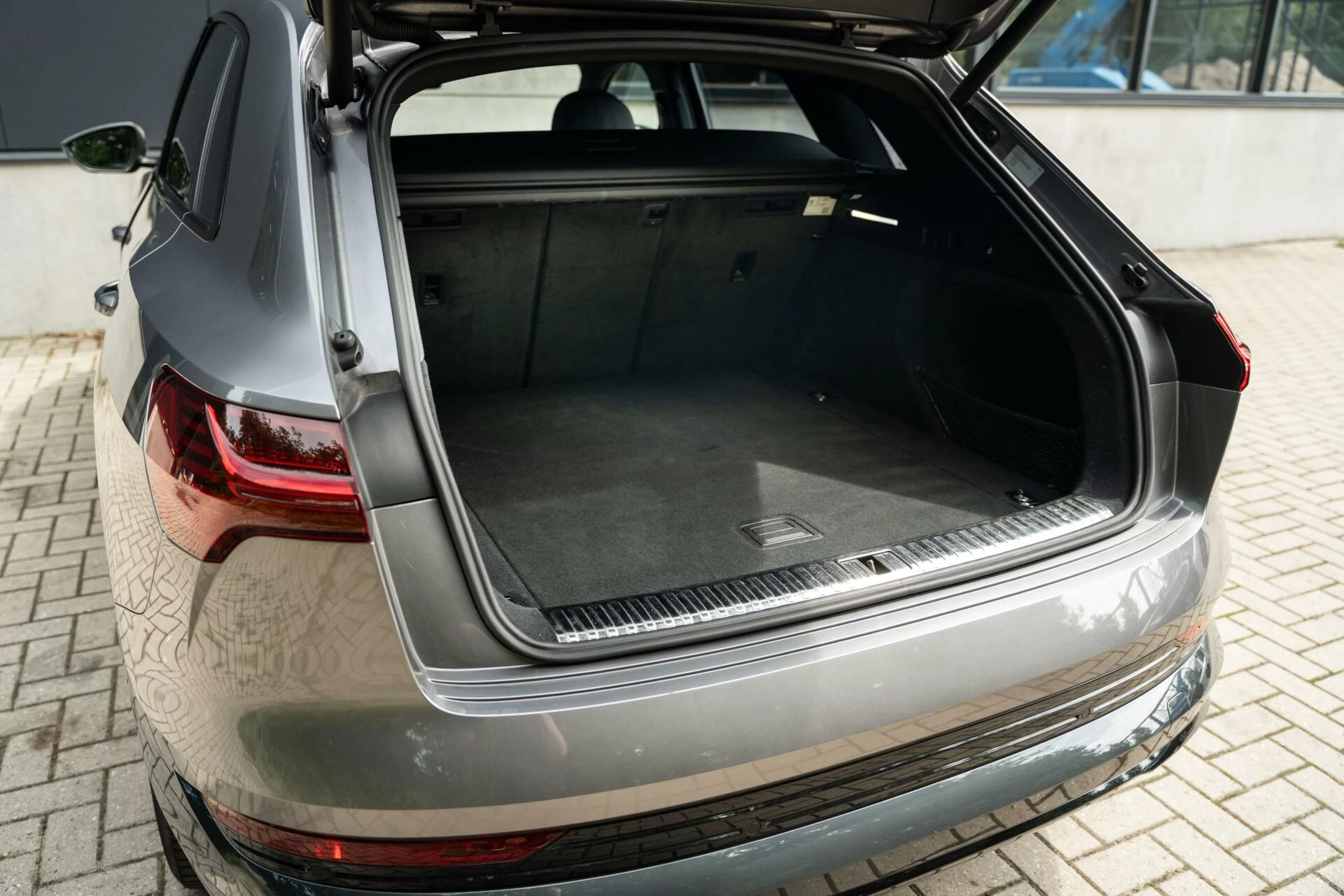 Hoofdafbeelding Audi e-tron