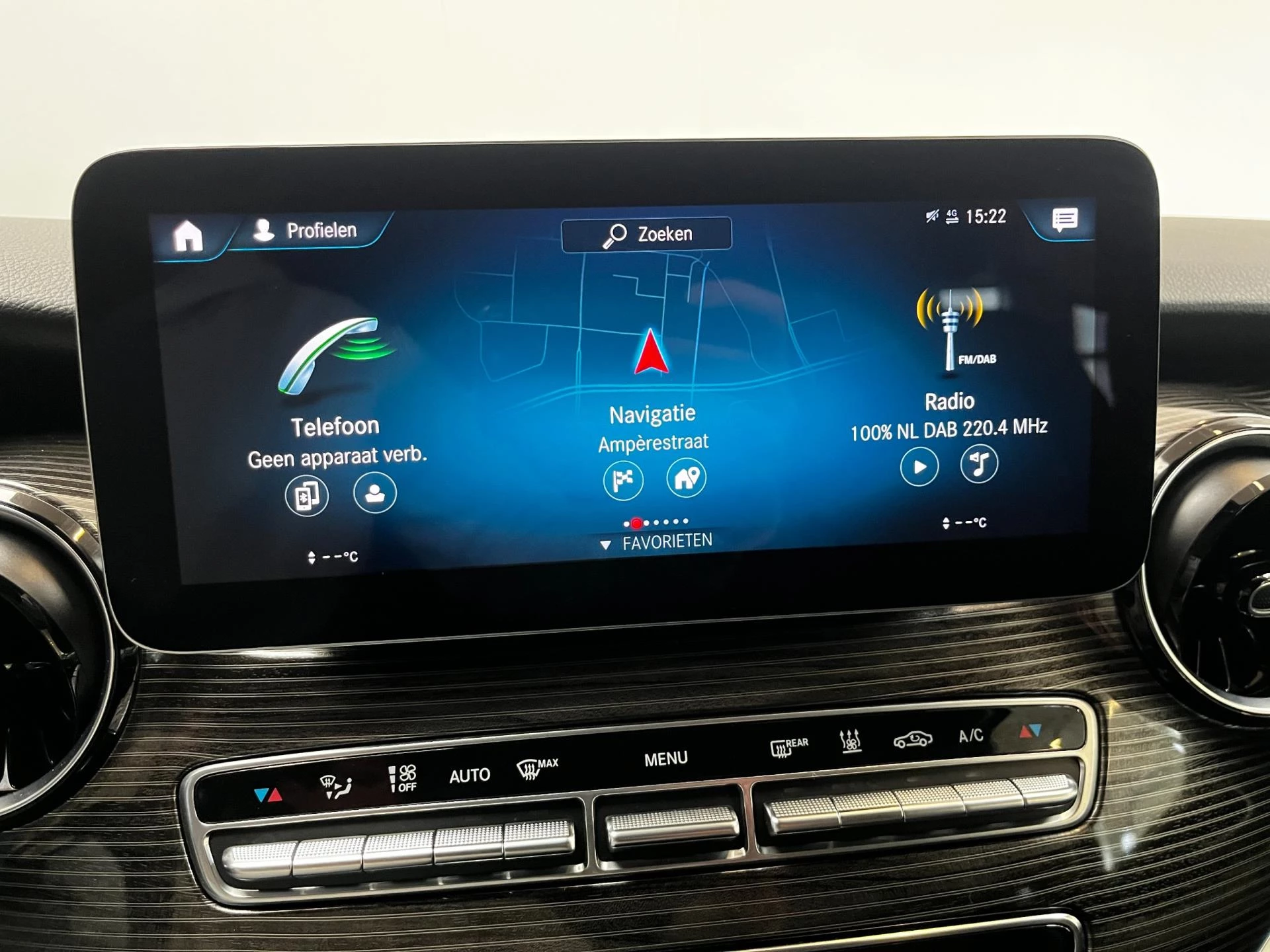 Hoofdafbeelding Mercedes-Benz EQV