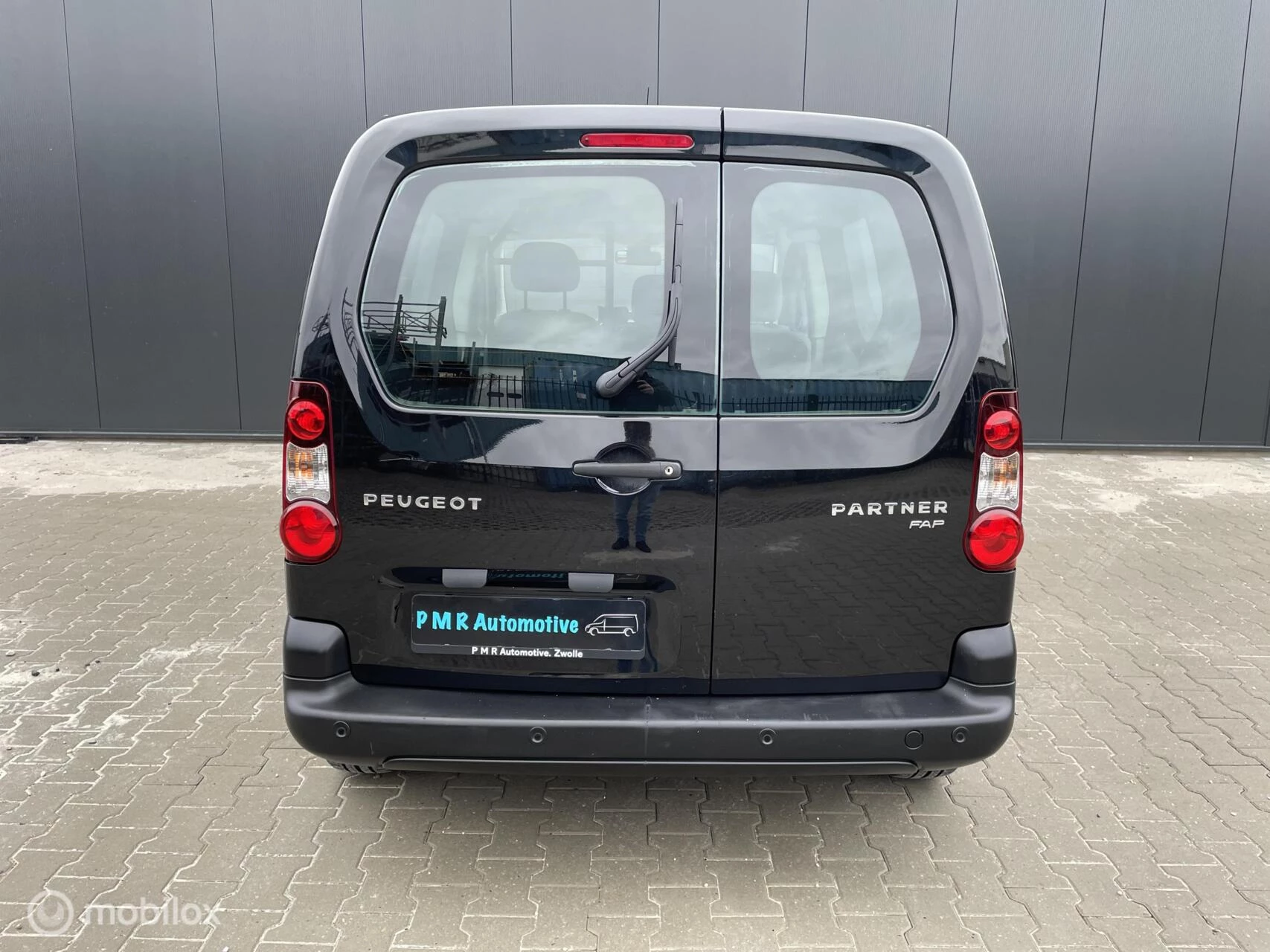 Hoofdafbeelding Peugeot Partner