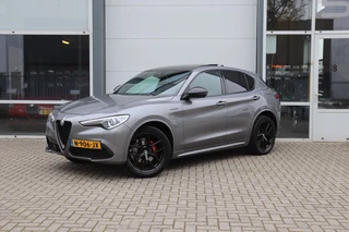 Alfa Romeo Stelvio 2.0 T Q4 280PK AWD VELOCE/1E EIG./GRIGIO STROMBOLI/A.CARPLAY/20