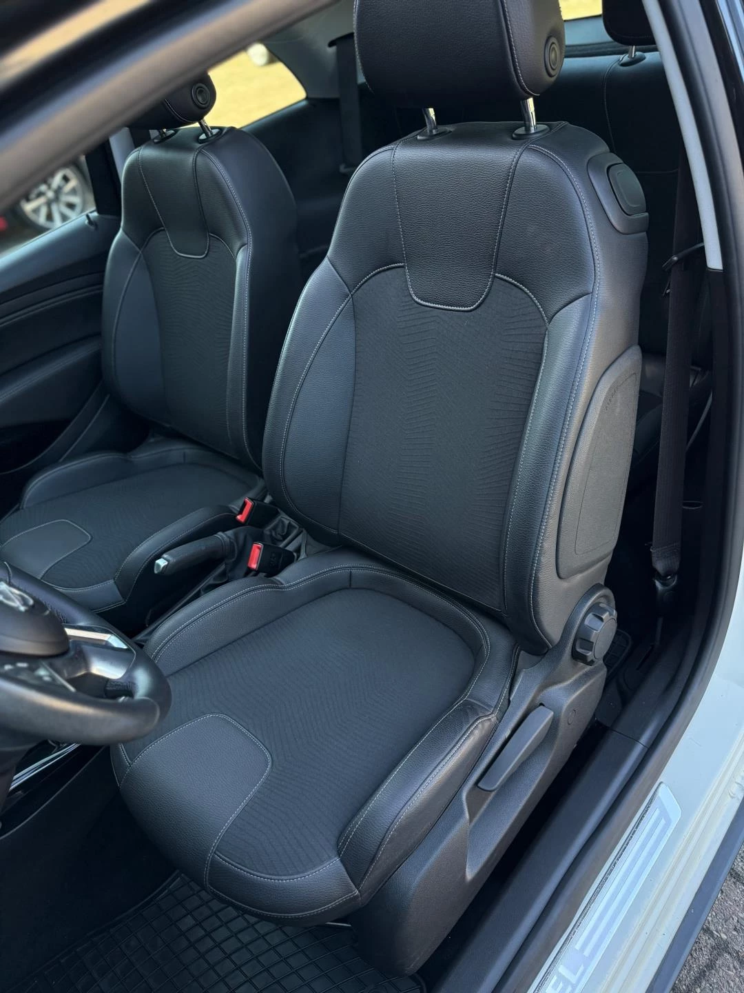 Hoofdafbeelding Opel ADAM