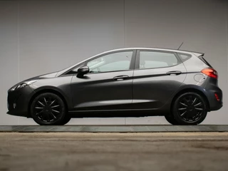Ford Fiesta 1.1 Sport (APPLE CARPLAY,NAVI,LED,PDC,LANE ASSIST,DAB,BLUETOOTH,SPORTSTOELEN,LM VELGEN,NIEUWE APK,NETTE STAAT)