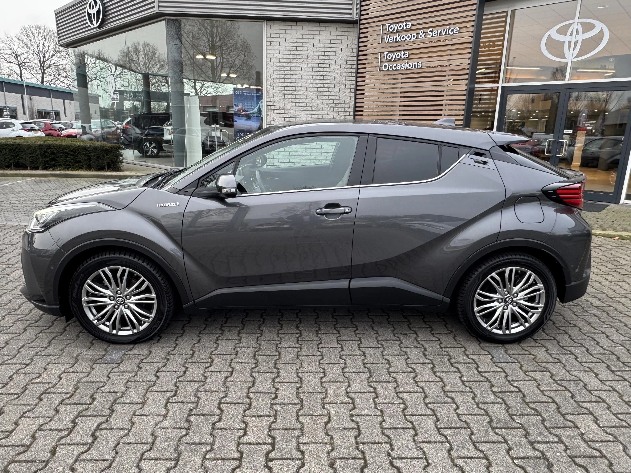 Hoofdafbeelding Toyota C-HR