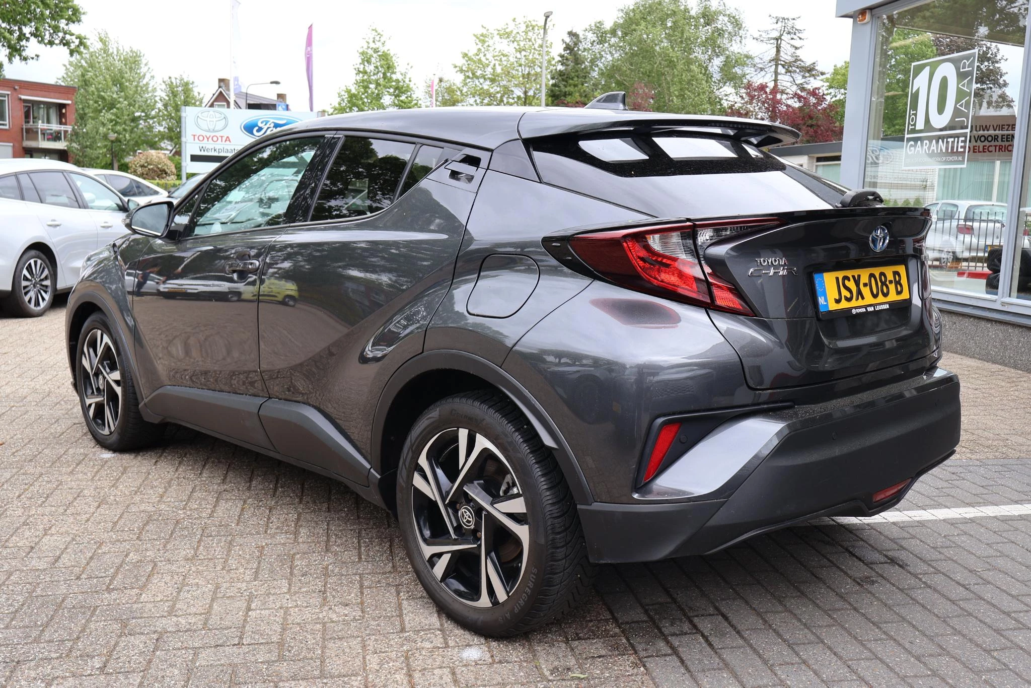 Hoofdafbeelding Toyota C-HR