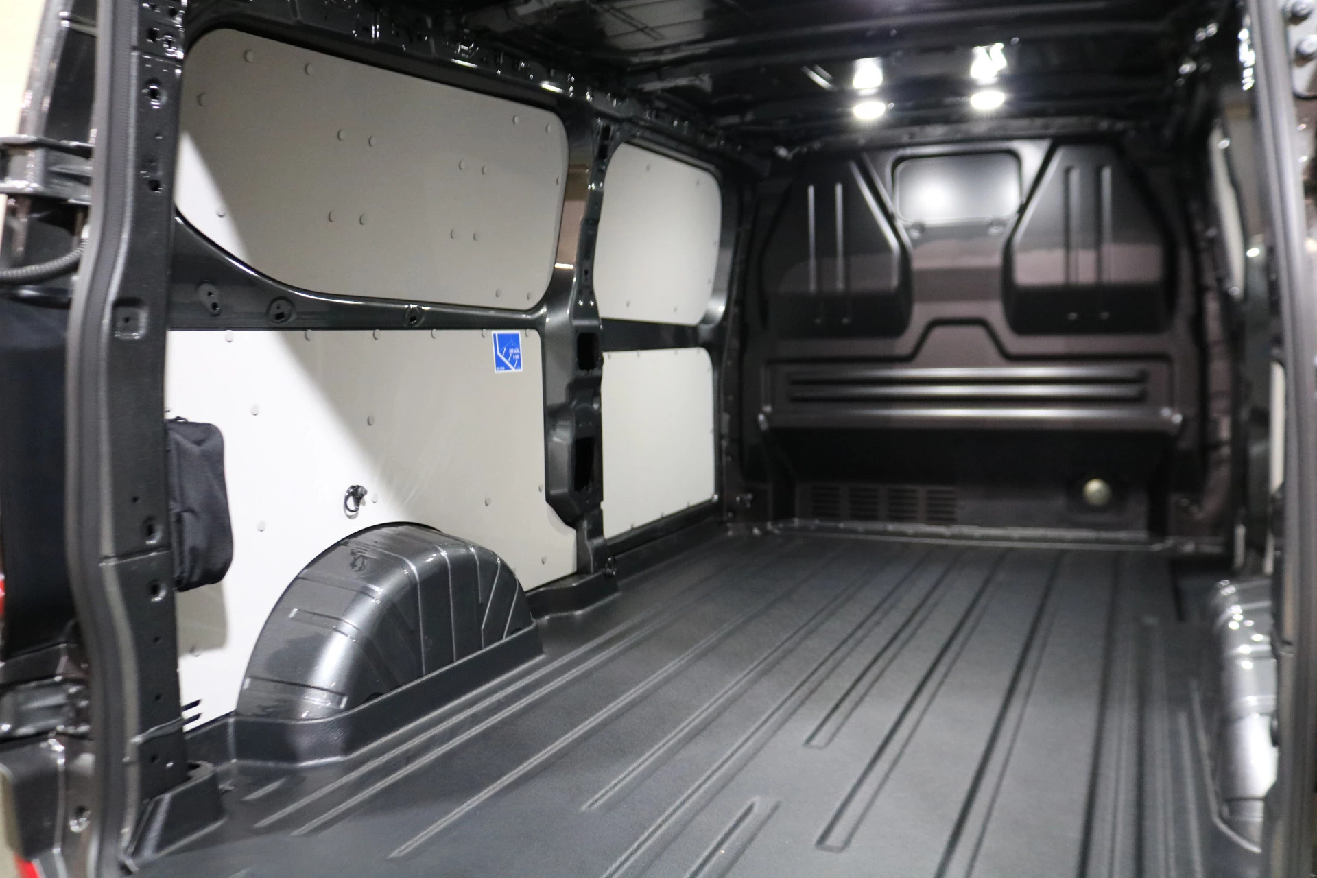 Hoofdafbeelding Ford E-Transit Custom