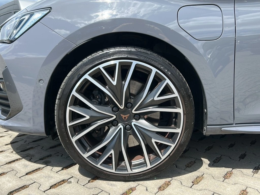 Hoofdafbeelding CUPRA Leon