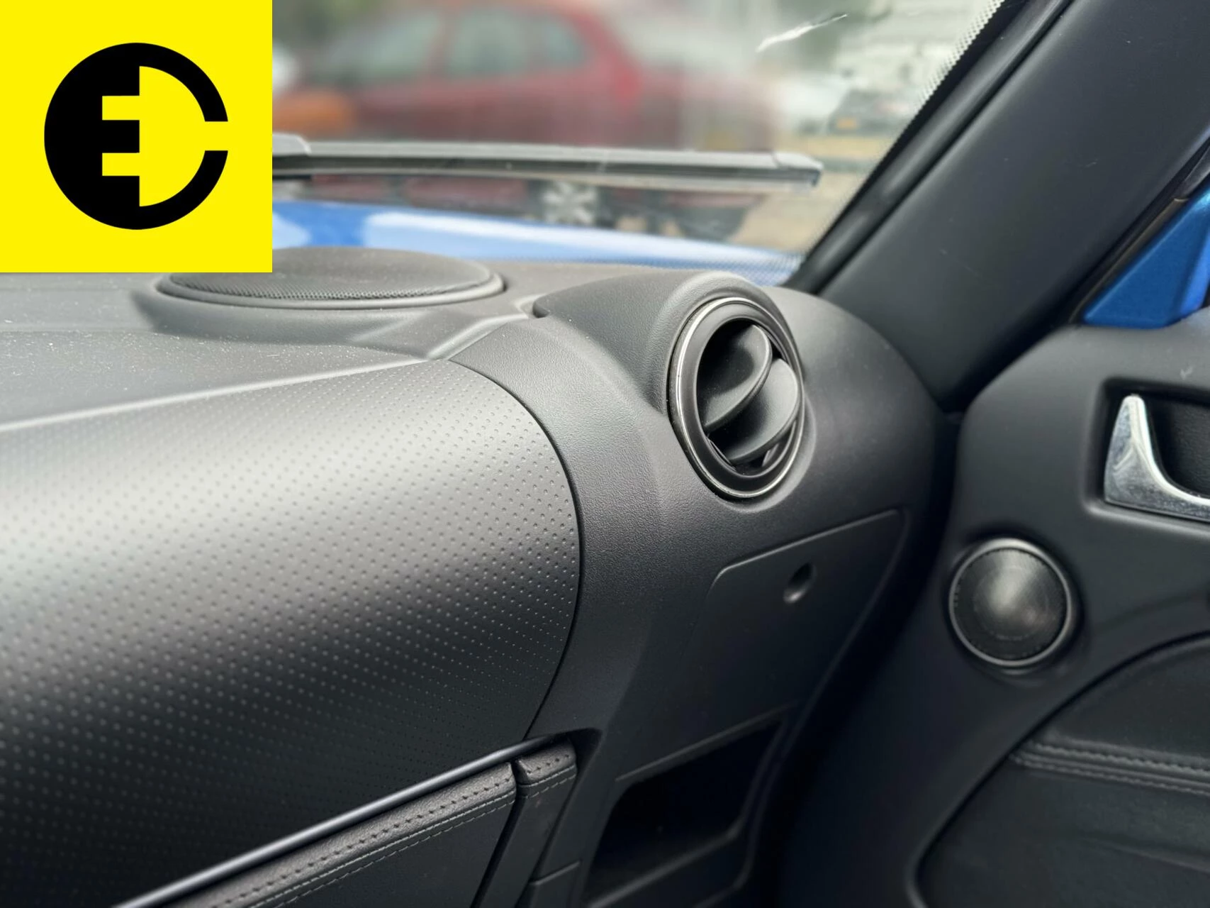 Hoofdafbeelding Tesla Roadster