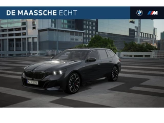 BMW 5 Serie Touring 530e High Executive M Sport Automaat / Panoramadak / Trekhaak / Stoelventilatie / Adaptieve LED / Harman Kardon / Live Cockpit Professional / Parking Assistant Professional