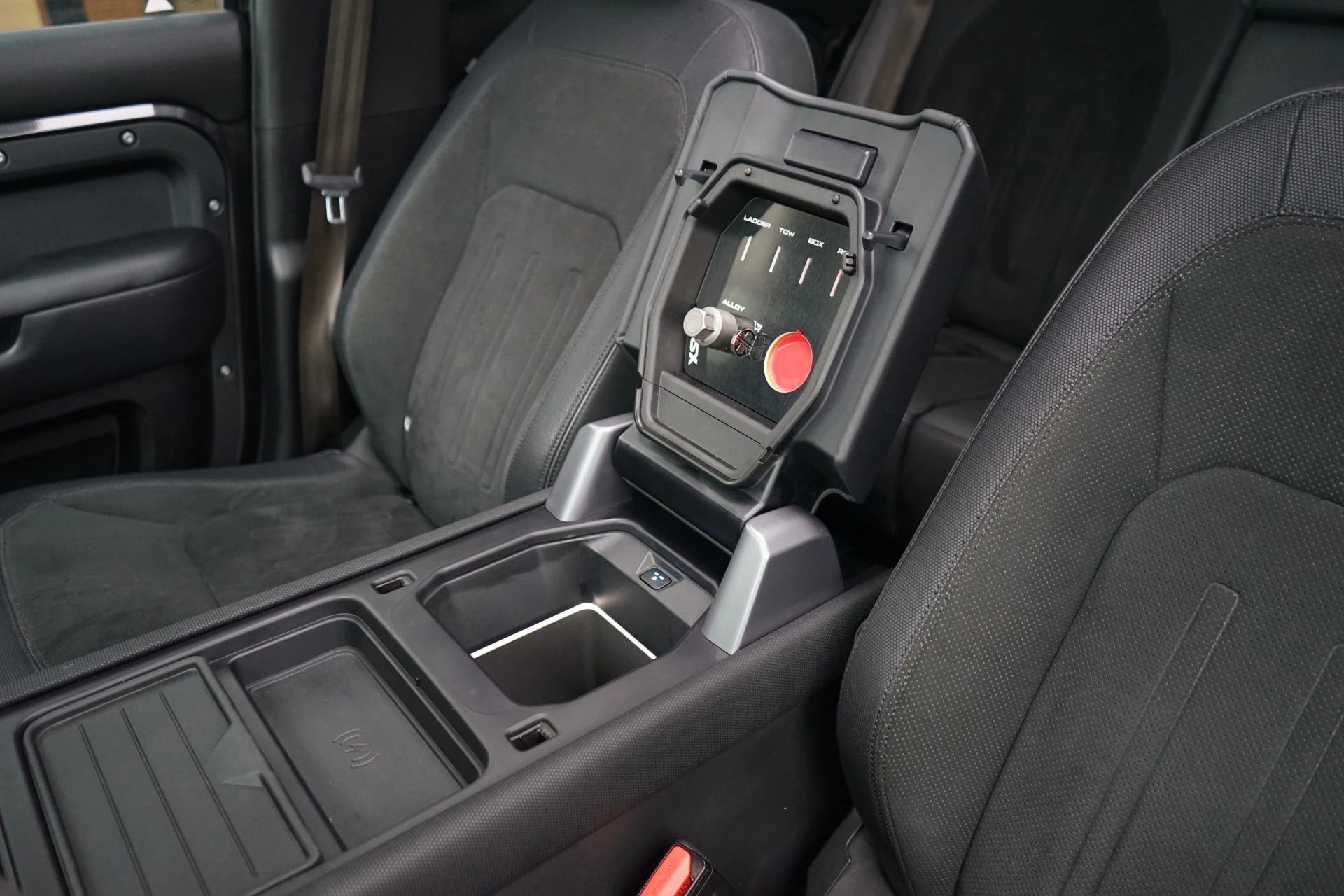 Hoofdafbeelding Land Rover Defender