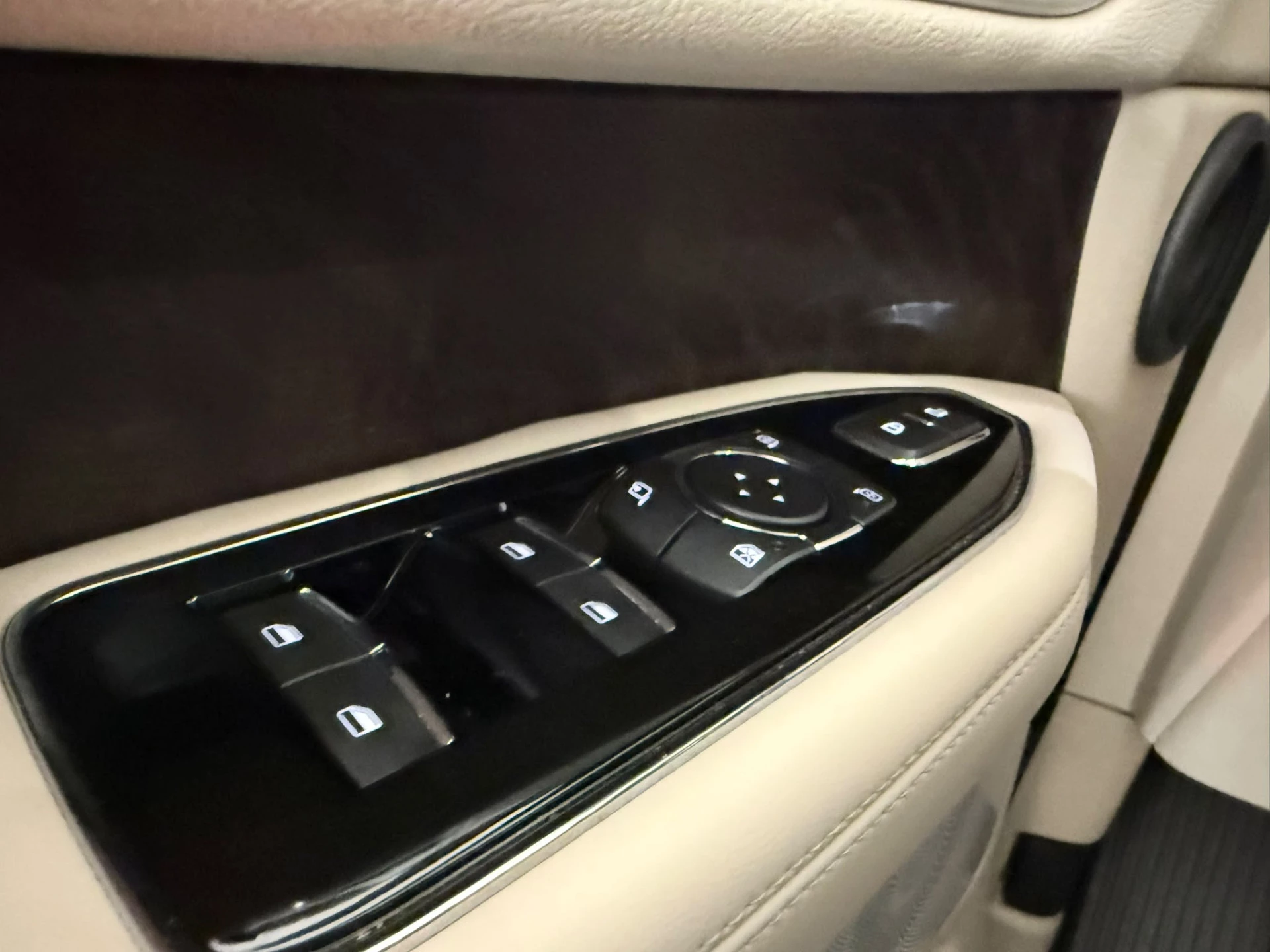Hoofdafbeelding Lincoln Navigator