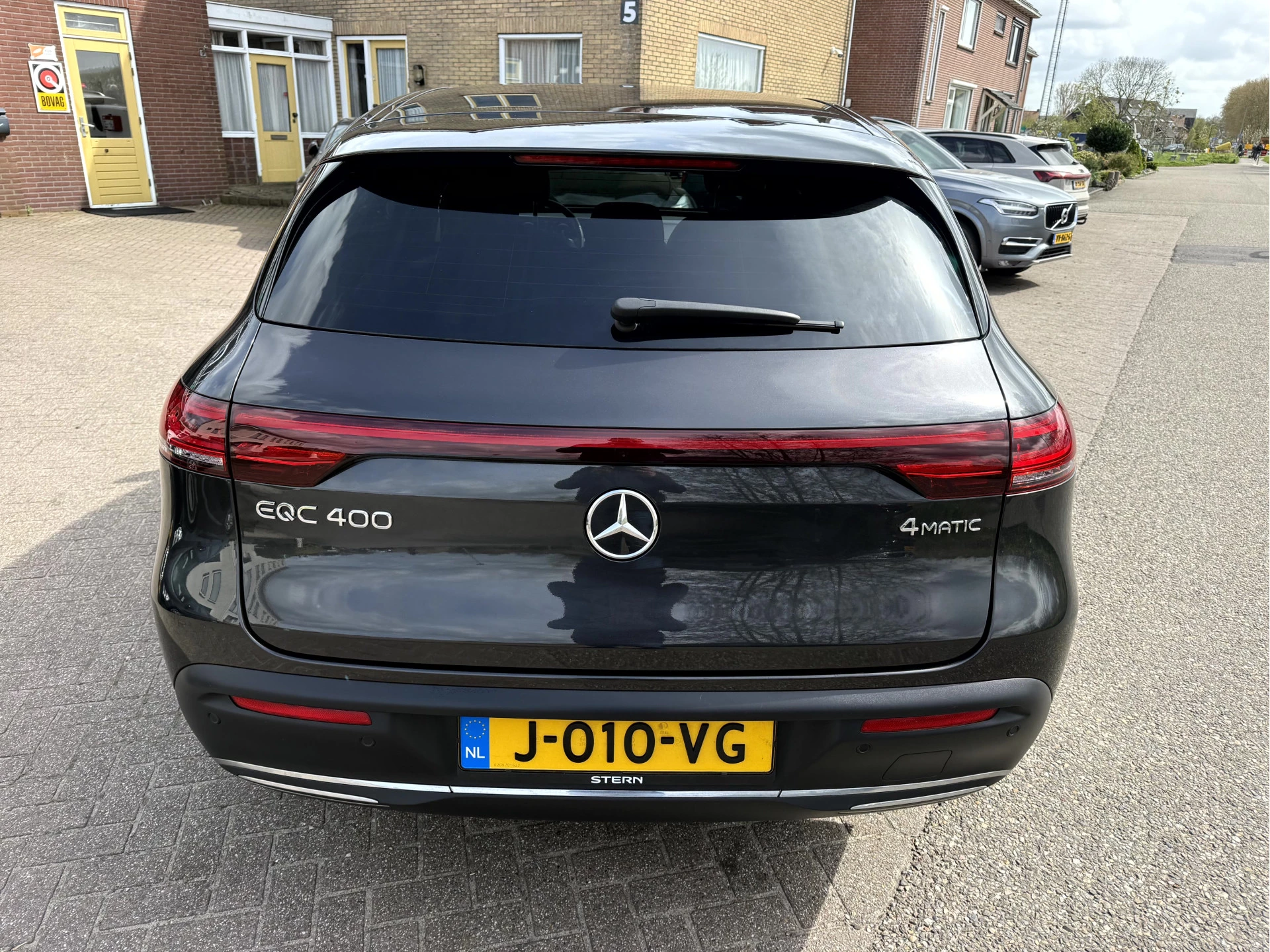 Hoofdafbeelding Mercedes-Benz EQC