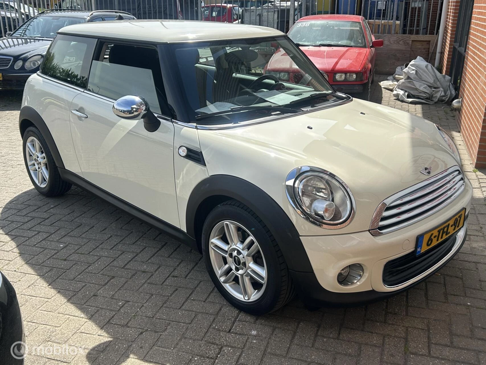 Hoofdafbeelding MINI One