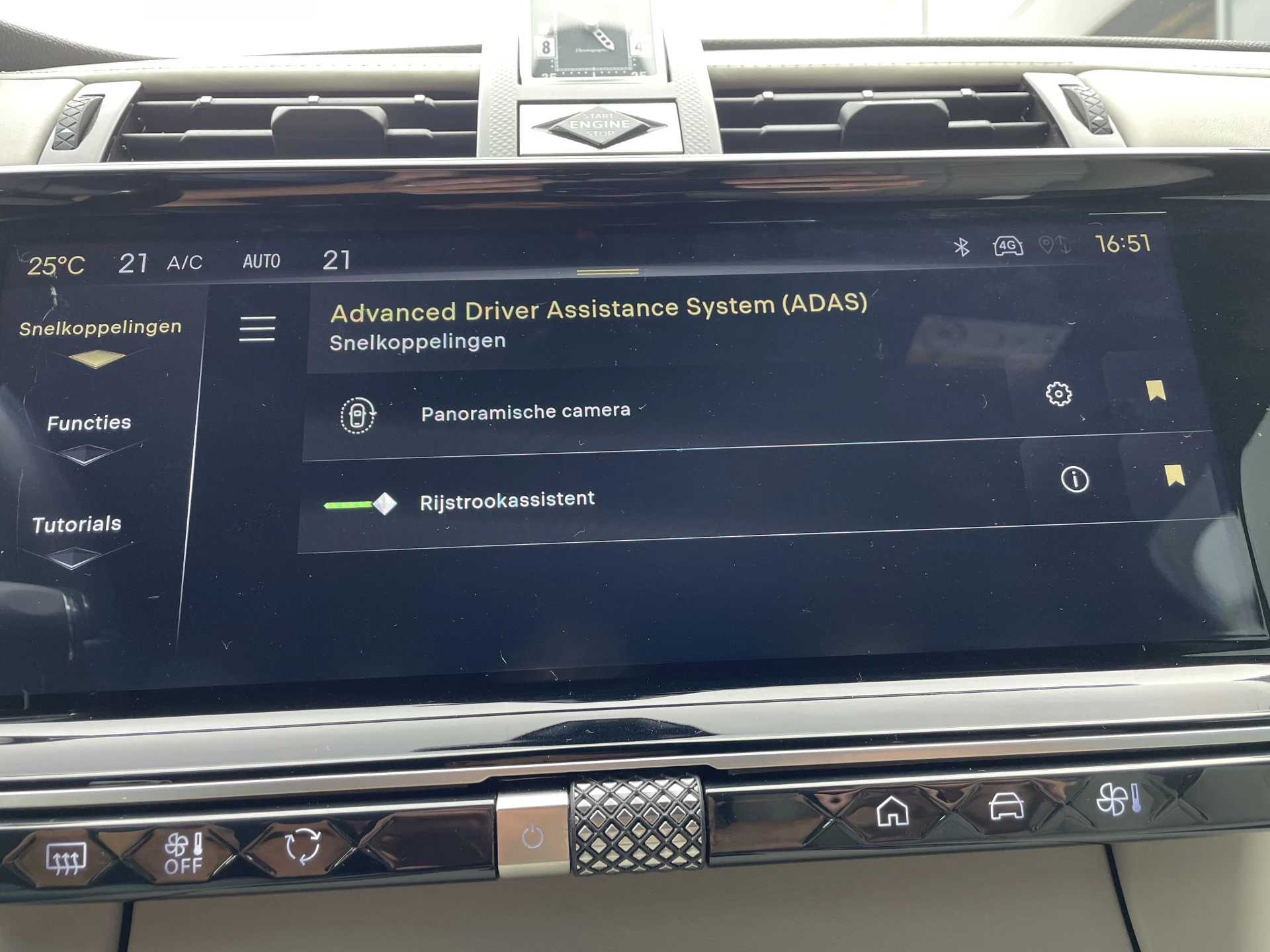 Hoofdafbeelding DS DS 7