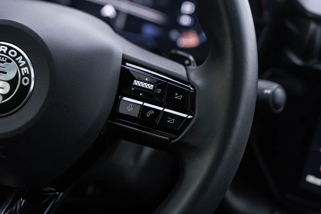 Hoofdafbeelding Alfa Romeo Junior