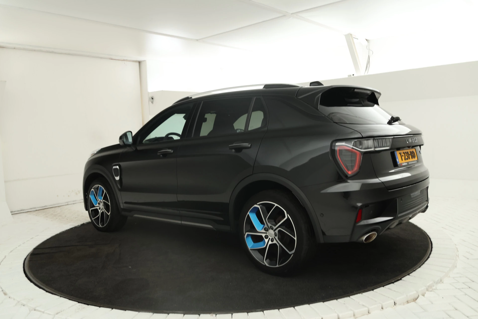 Hoofdafbeelding Lynk & Co 01