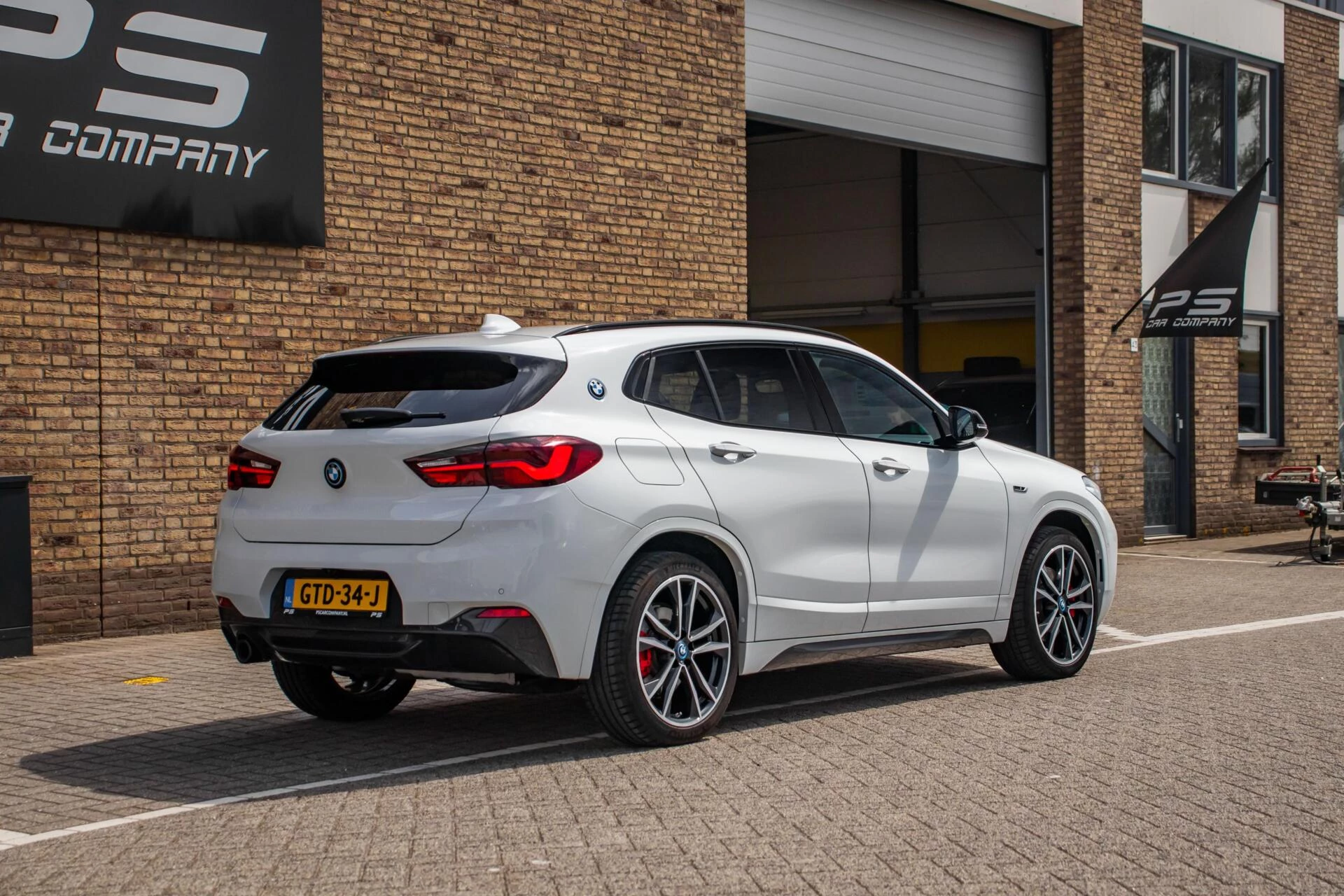 Hoofdafbeelding BMW X2