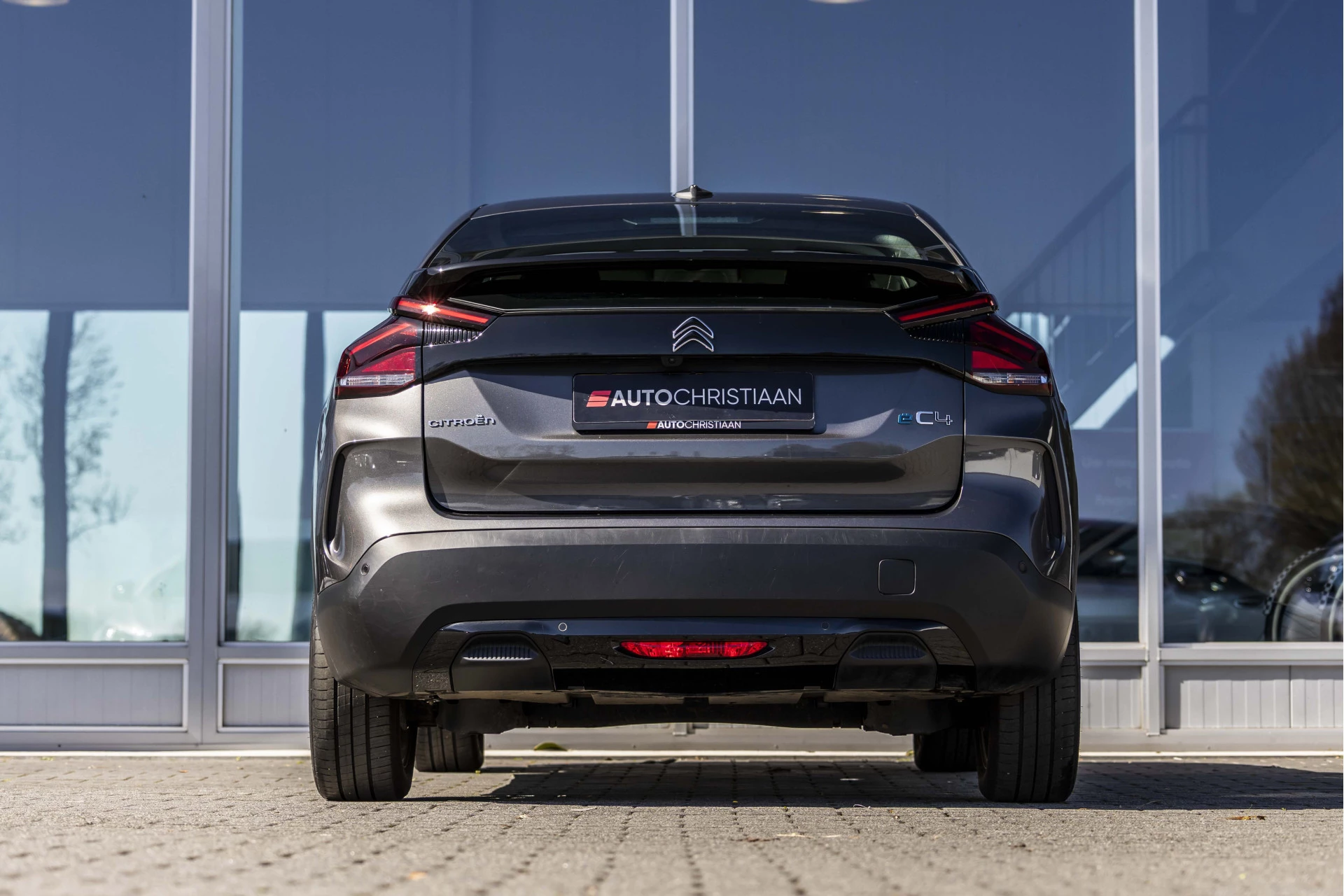 Hoofdafbeelding Citroën ë-C4