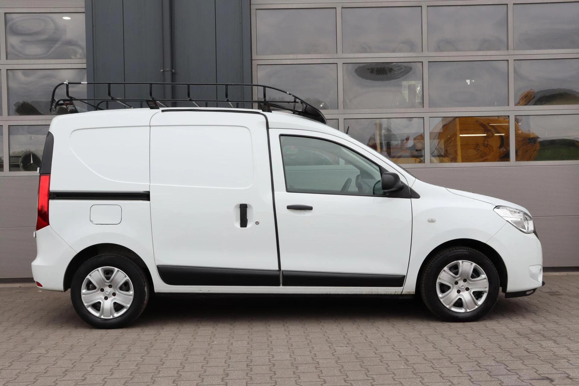 Hoofdafbeelding Dacia Dokker