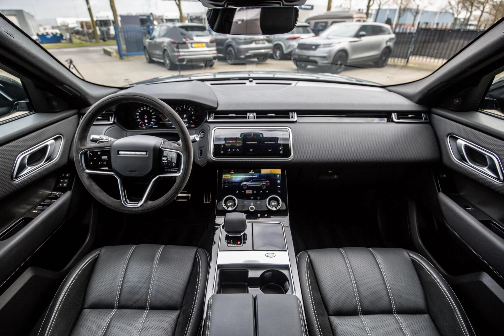 Hoofdafbeelding Land Rover Range Rover Velar