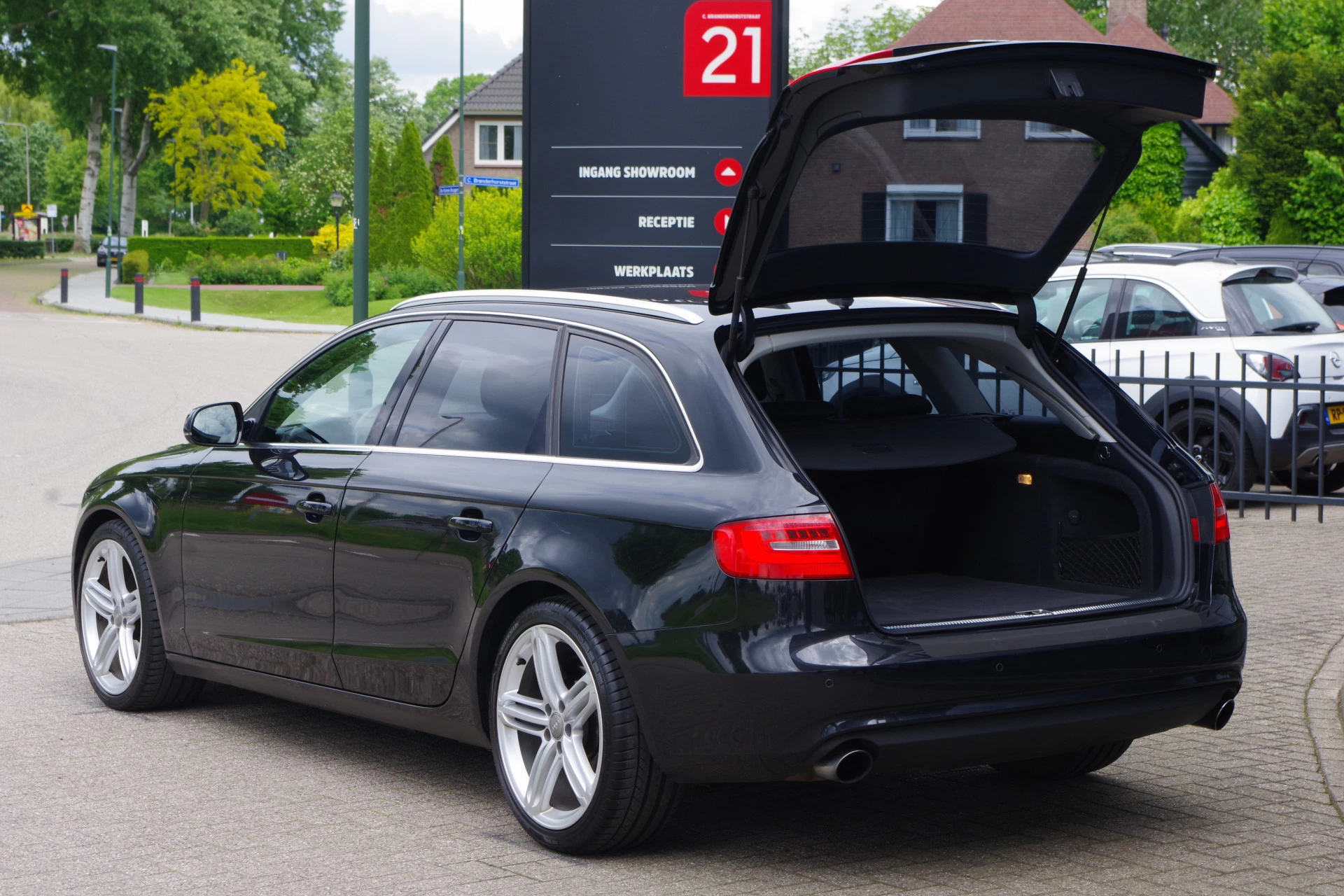 Hoofdafbeelding Audi A4