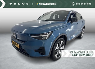 Volvo C40 Single Motor Plus 69 kWh | Stuur + stoel verwarming | All season banden | Keyless entry | Panorama dak | Warmte pomp |