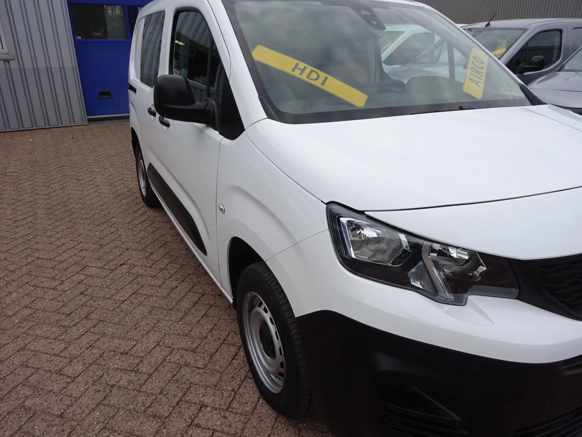 Hoofdafbeelding Peugeot Partner
