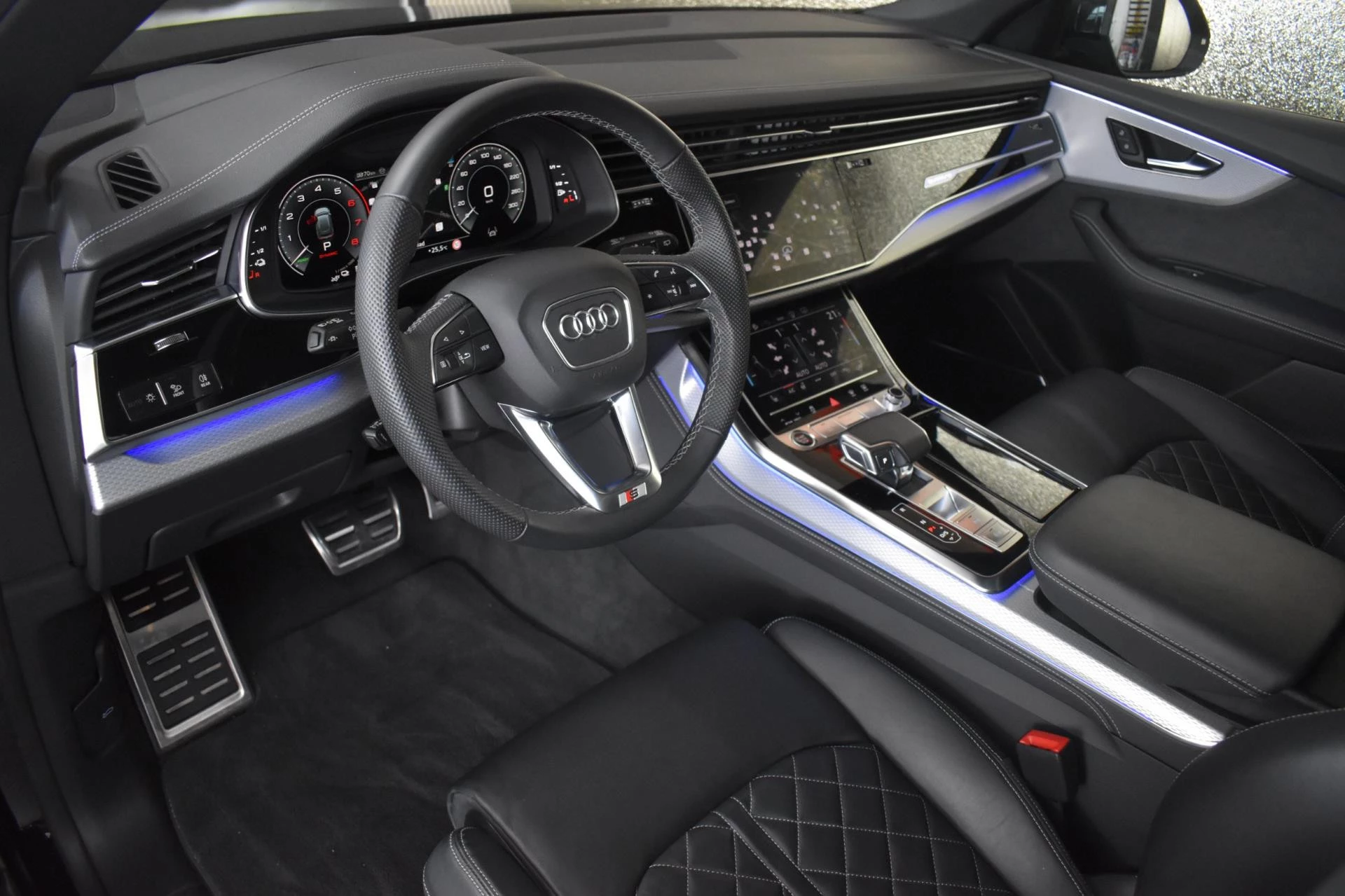 Hoofdafbeelding Audi Q8