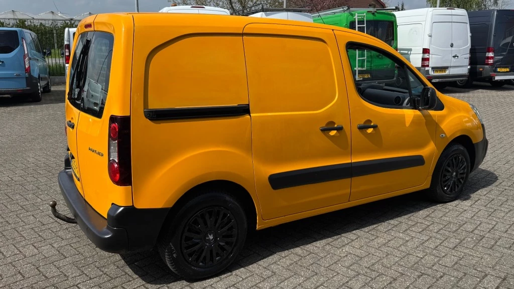 Hoofdafbeelding Peugeot Partner
