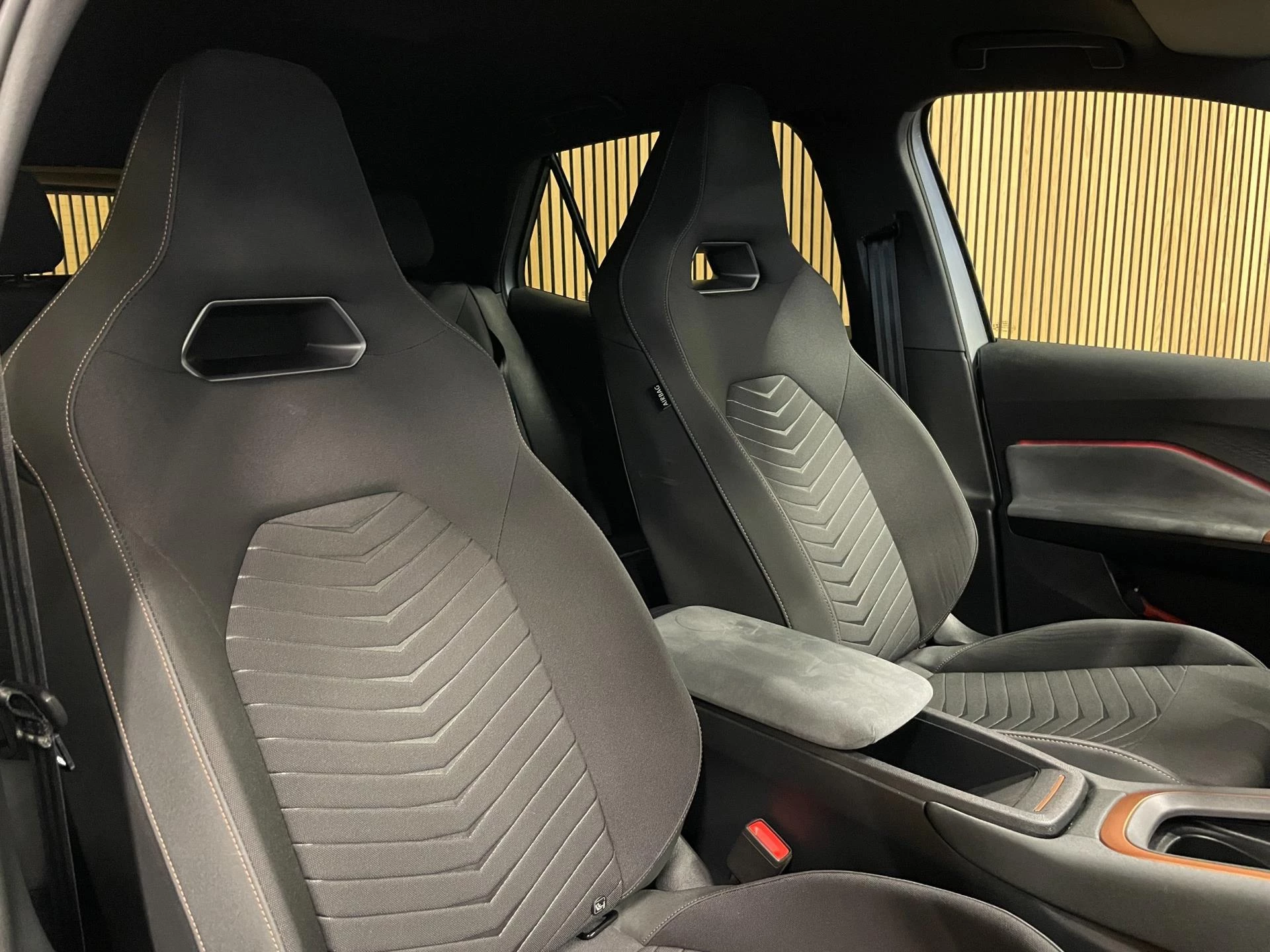 Hoofdafbeelding CUPRA Born