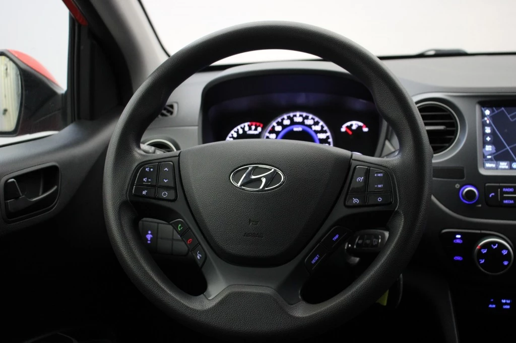 Hoofdafbeelding Hyundai i10