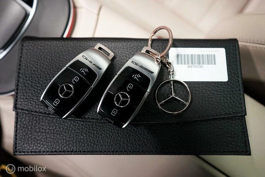 Hoofdafbeelding Mercedes-Benz E-Klasse