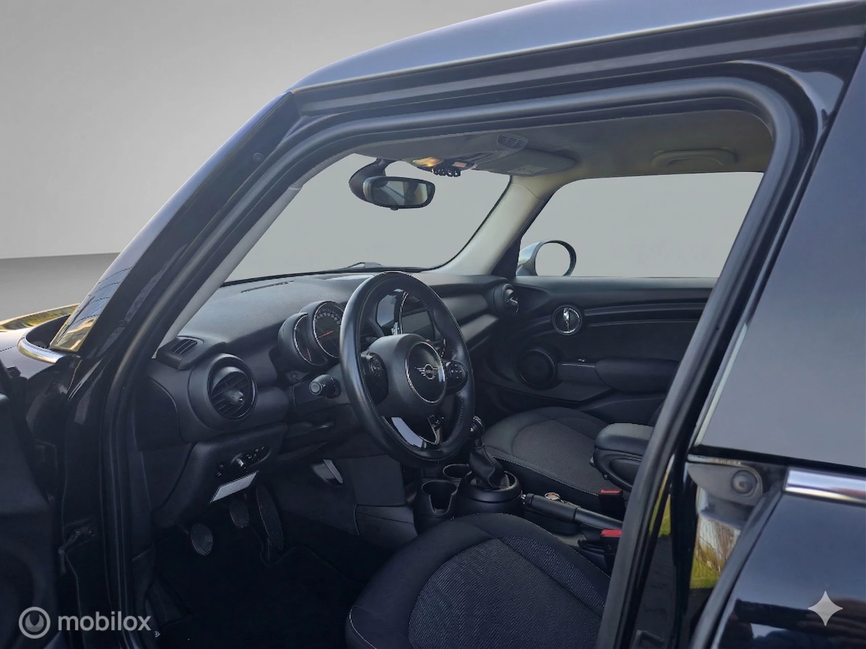 Hoofdafbeelding MINI One