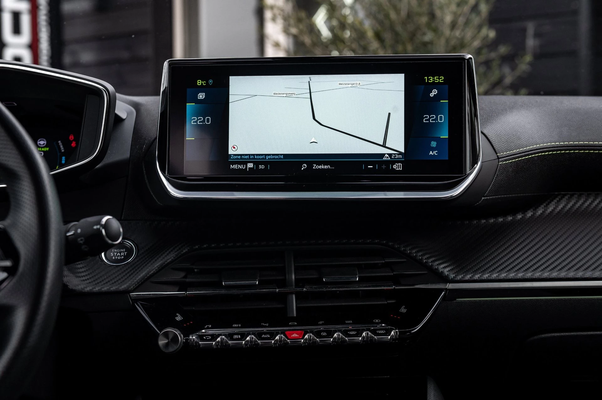 Hoofdafbeelding Peugeot e-2008