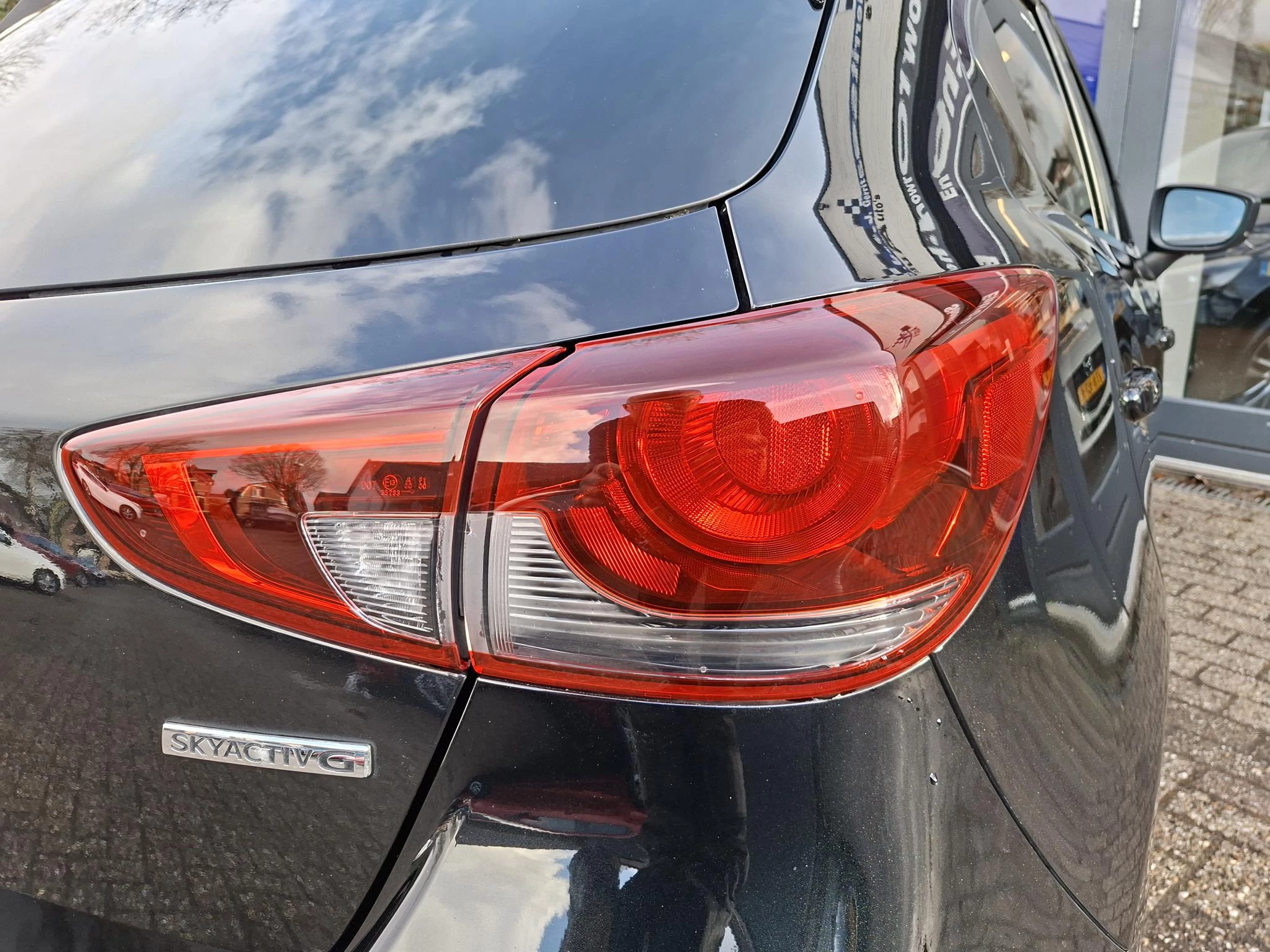 Hoofdafbeelding Mazda 2