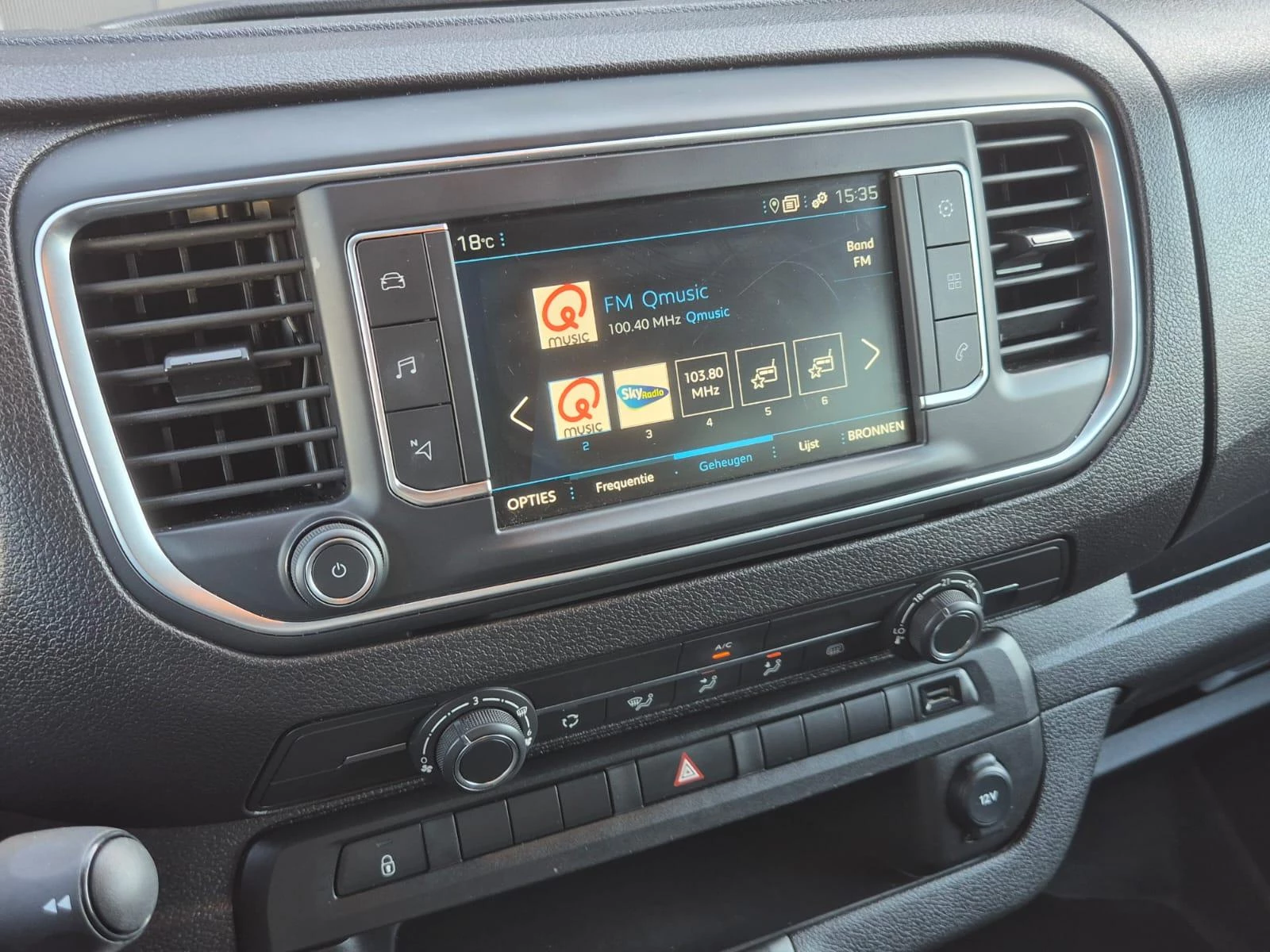 Hoofdafbeelding Peugeot Expert