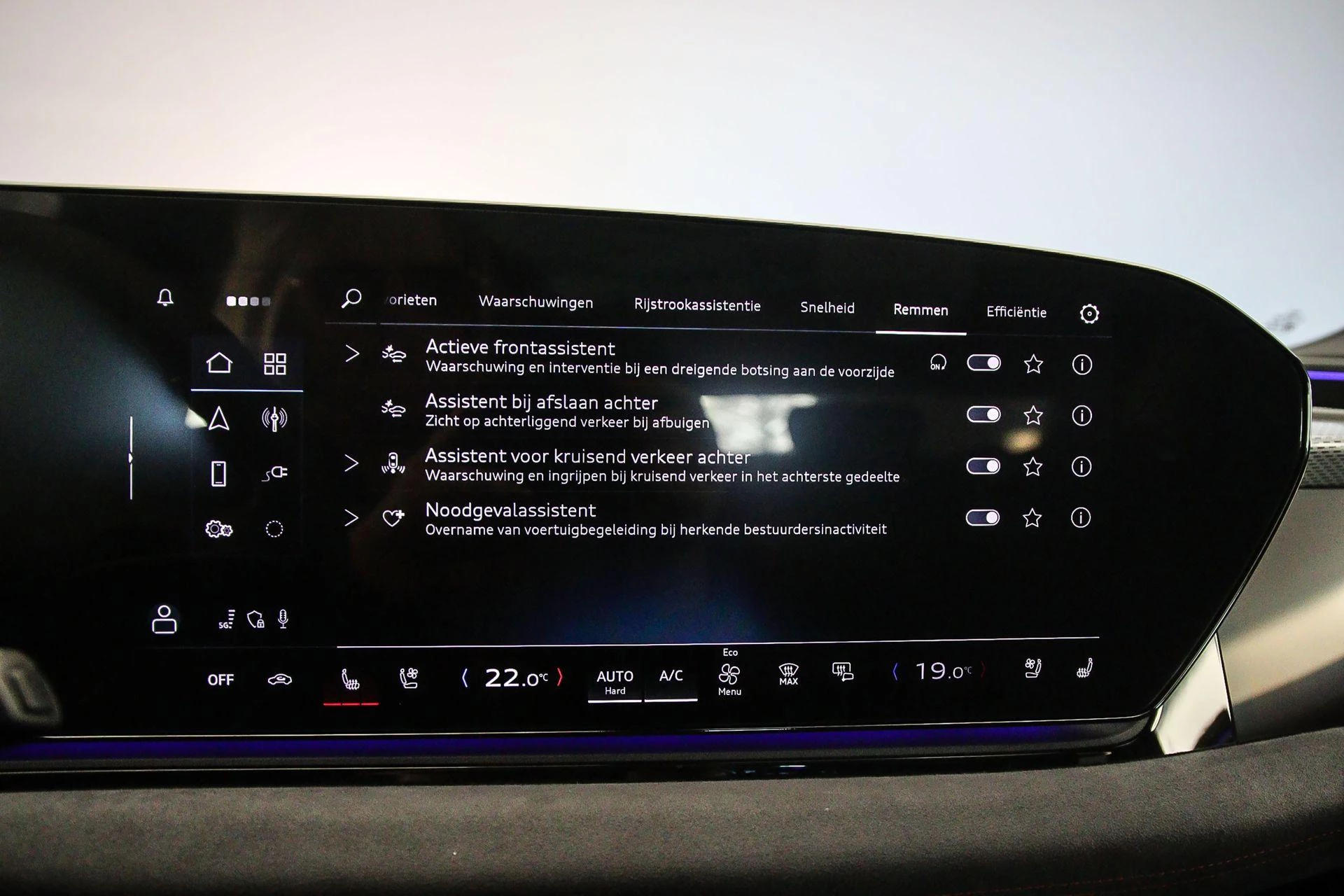Hoofdafbeelding Audi S6 Avant e-tron