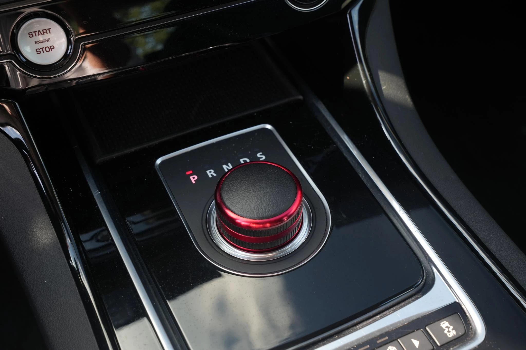 Hoofdafbeelding Jaguar XE