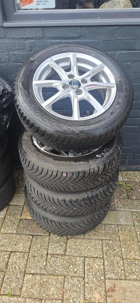 Hoofdafbeelding Kia Rio