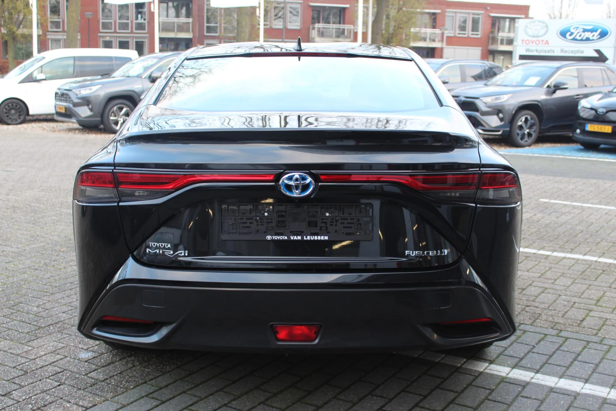 Hoofdafbeelding Toyota Mirai