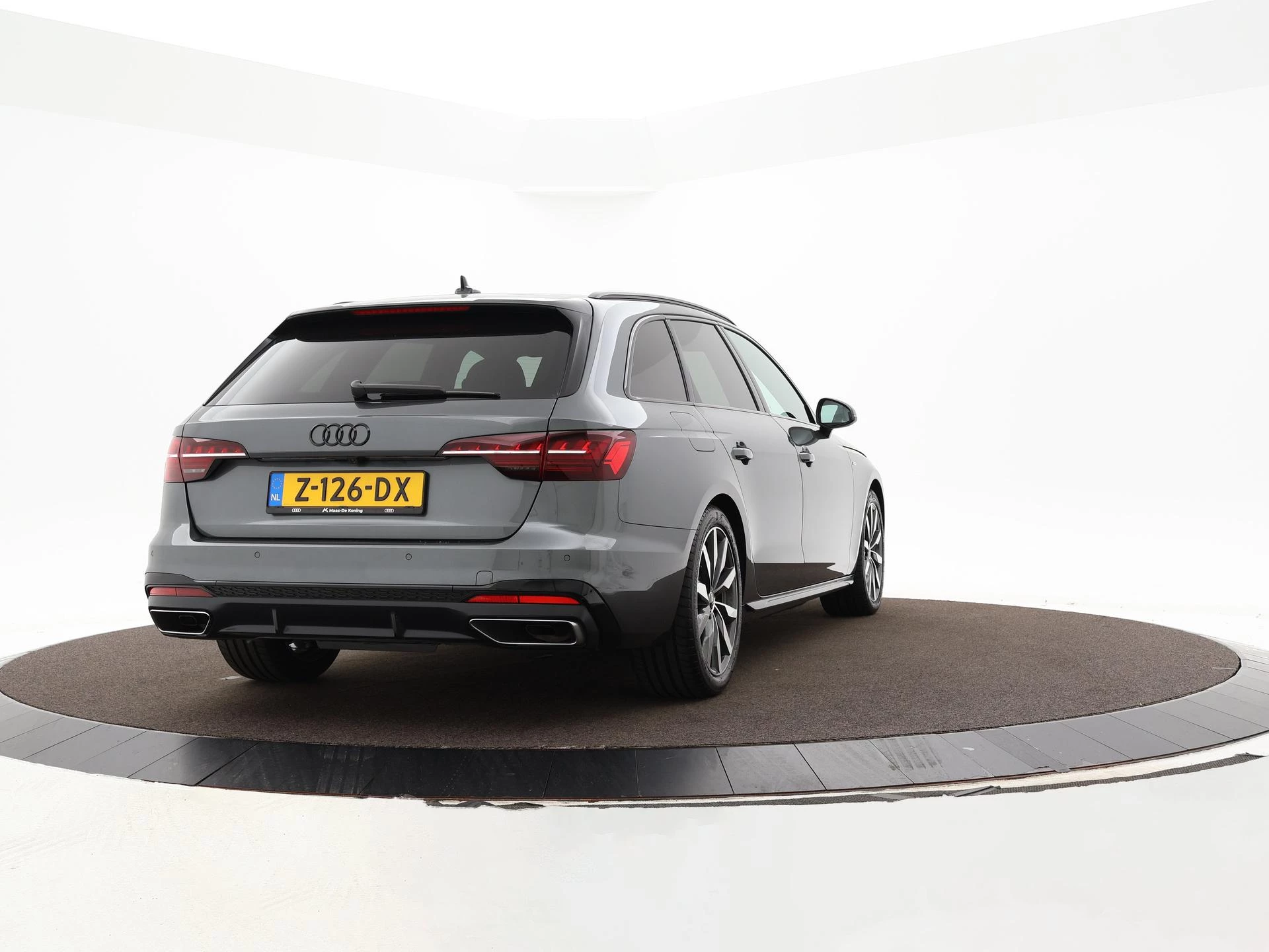 Hoofdafbeelding Audi A4