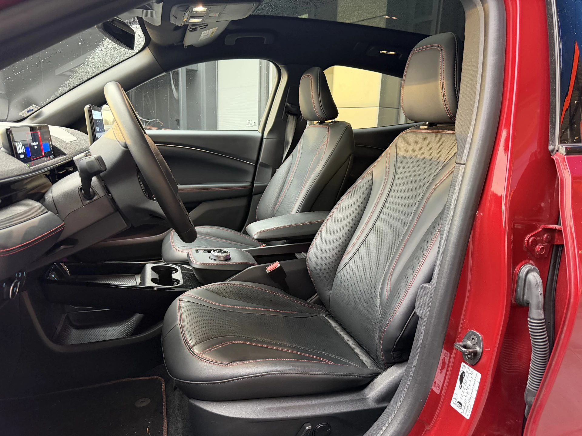 Hoofdafbeelding Ford Mustang Mach-E