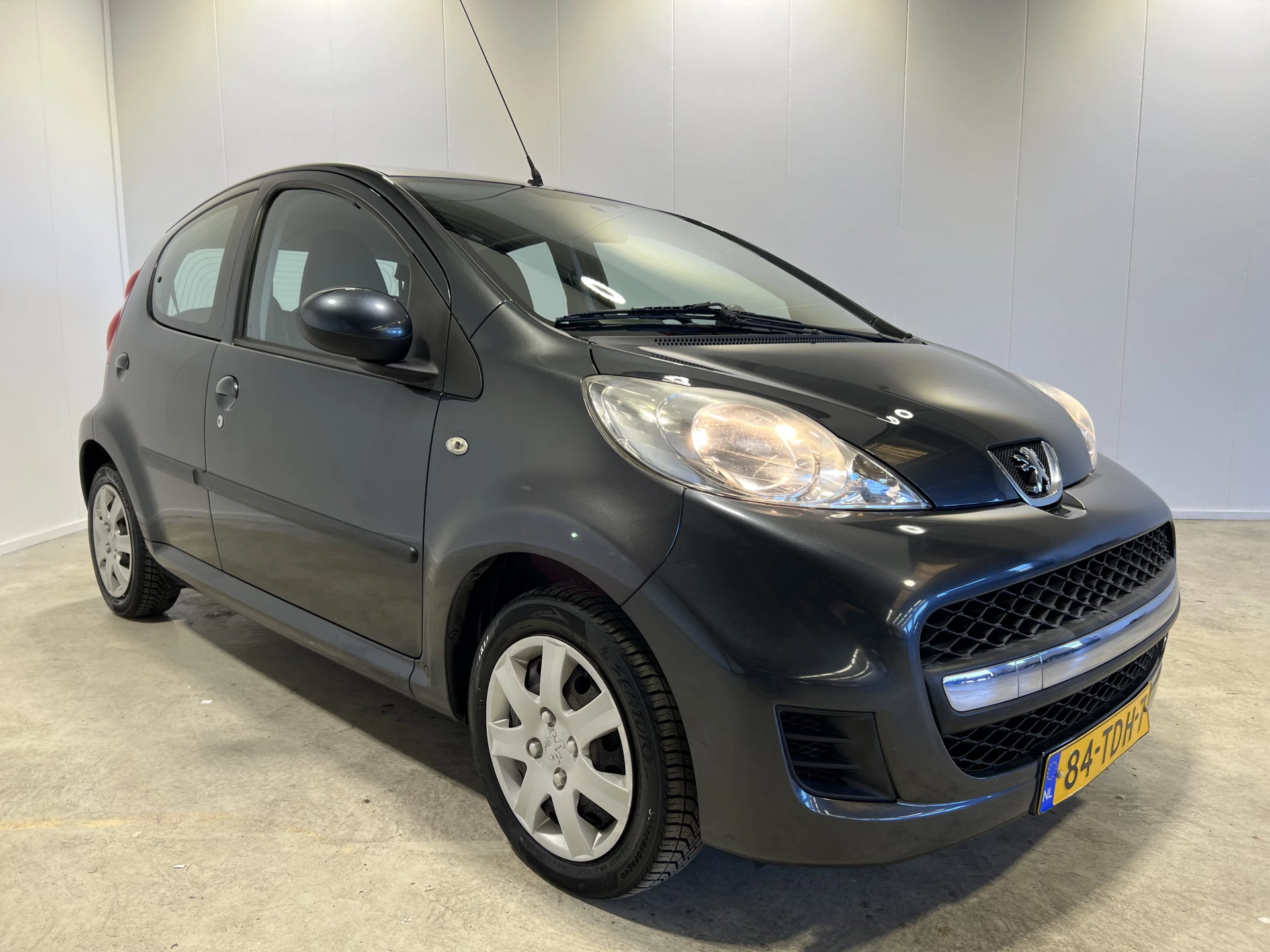 Hoofdafbeelding Peugeot 107