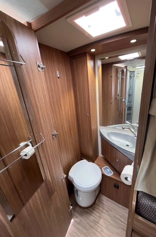 Hoofdafbeelding Carado T 447 Enkele Bedden Hefbed