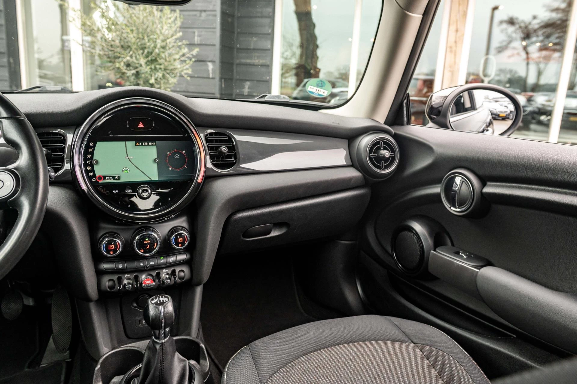 Hoofdafbeelding MINI One