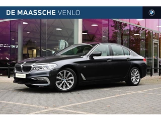 BMW 5 Serie 520i High Executive Luxury Line Automaat / Adaptieve LED / Head-Up / Comfortstoelen / Parking Assistant / Navigatie Professional