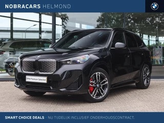 BMW iX1 eDrive20 M Sport / Trekhaak / Panoramadak / Sportstoelen / Comfort Access / Achteruitrijcamera / Harman-Kardon / Adaptieve LED