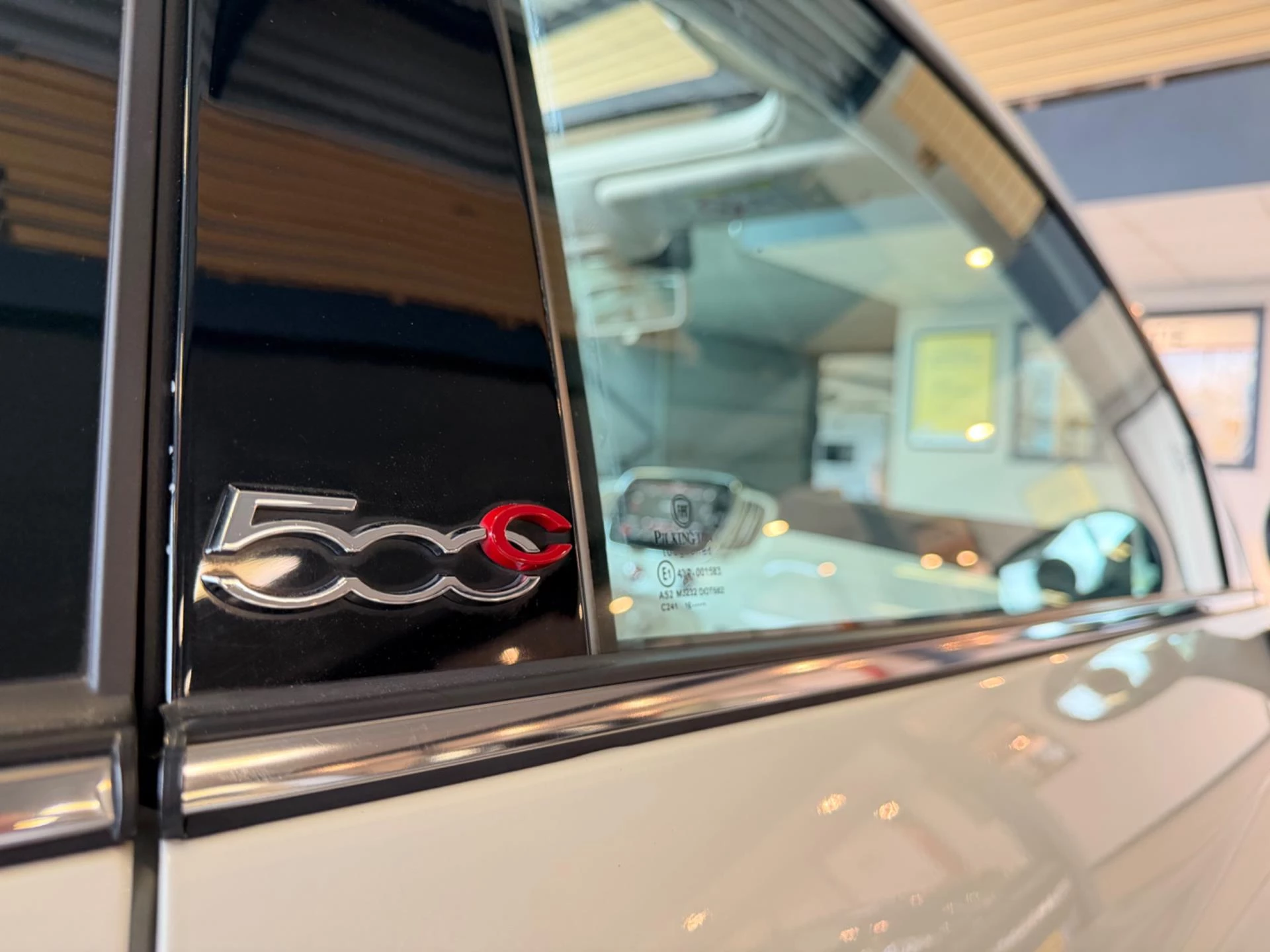 Hoofdafbeelding Fiat 500C